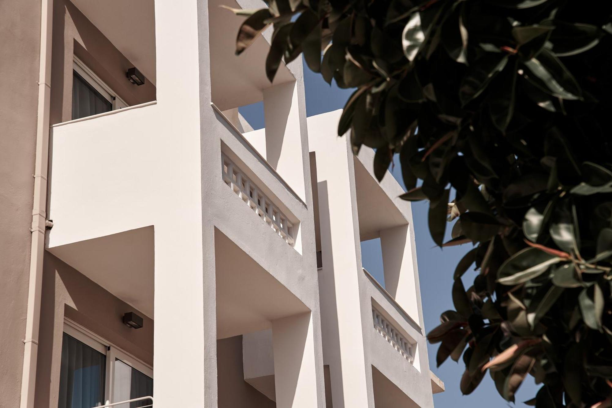 Troulis Apart-Hotel Bali  Dış mekan fotoğraf