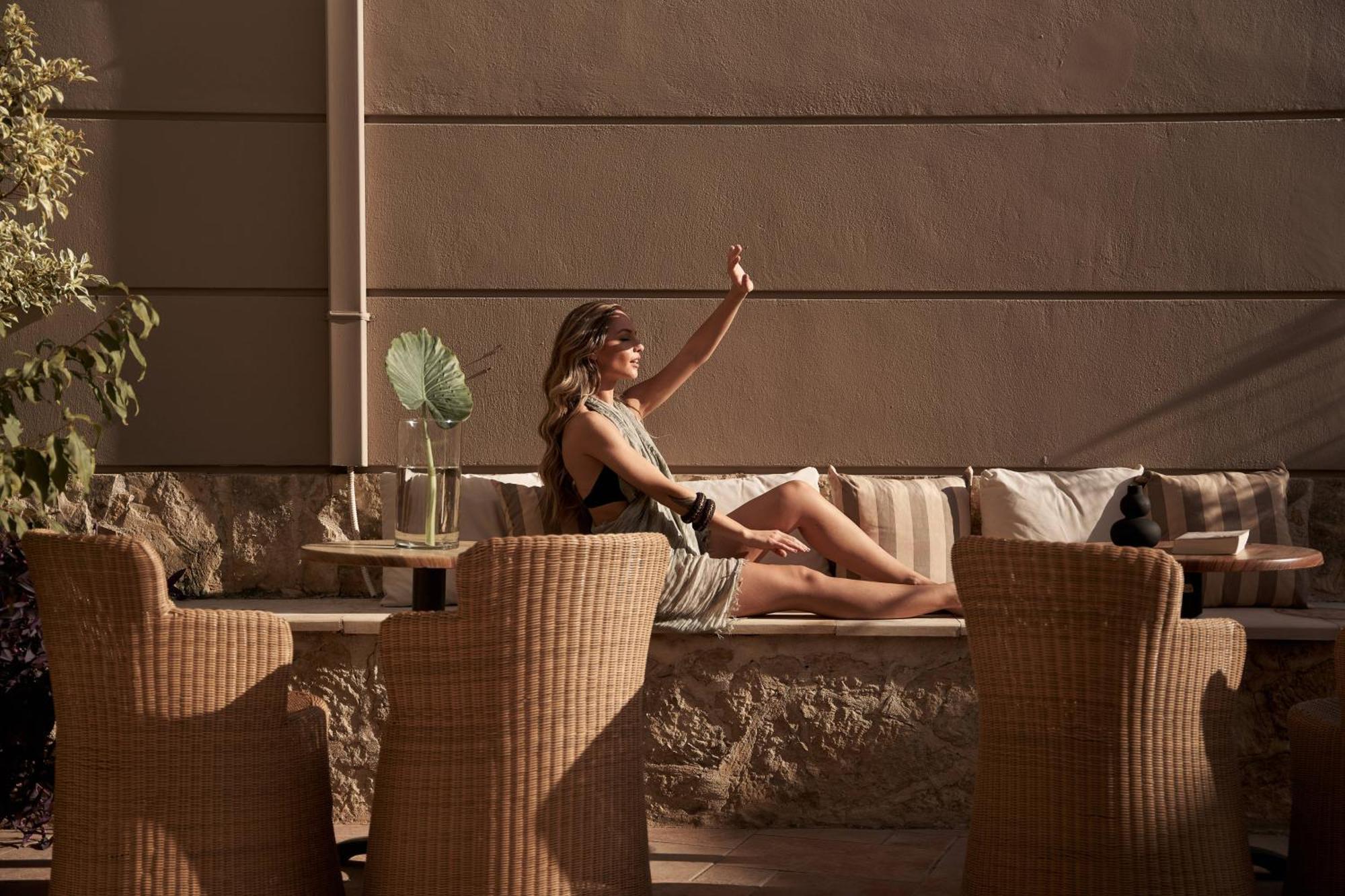 Troulis Apart-Hotel Bali  Dış mekan fotoğraf