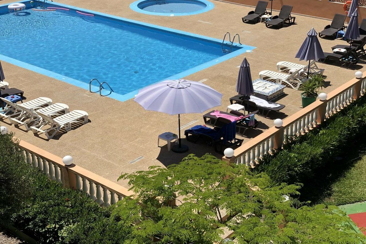 Troulis Apart-Hotel Bali  Dış mekan fotoğraf